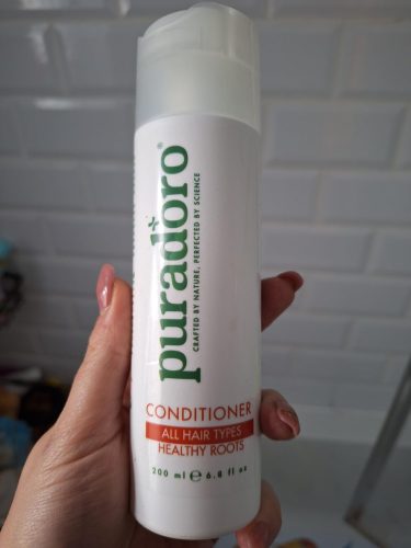 Click to view full screen Condicionador para Todos os Tipos de Cabelo – Hidrata, amacia e protege o cabelo 200ml photo review